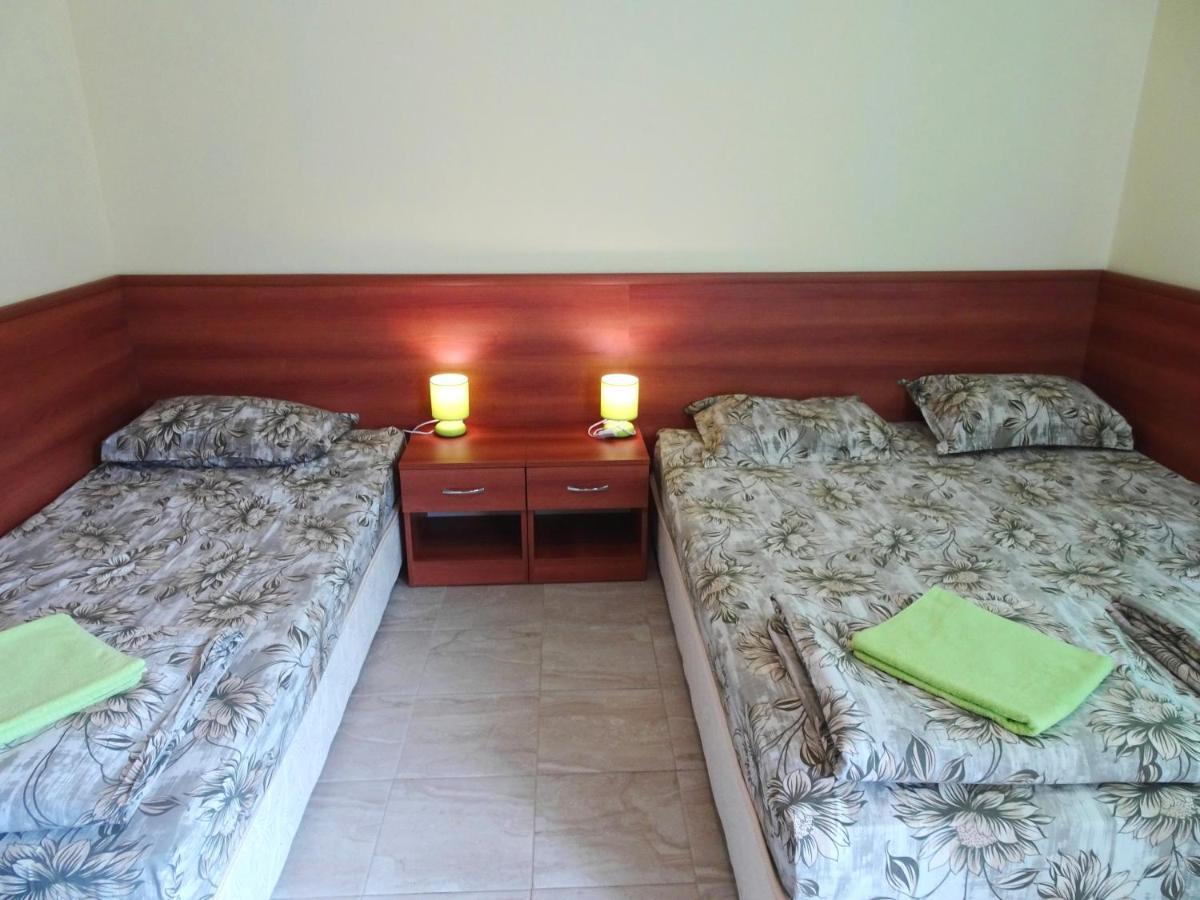 Hotel Niko 크레네보 외부 사진